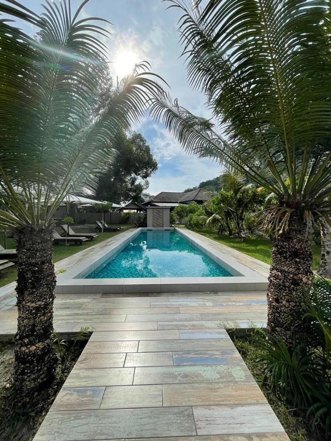 The Temak Villa Pantai Cenang  Exterior photo