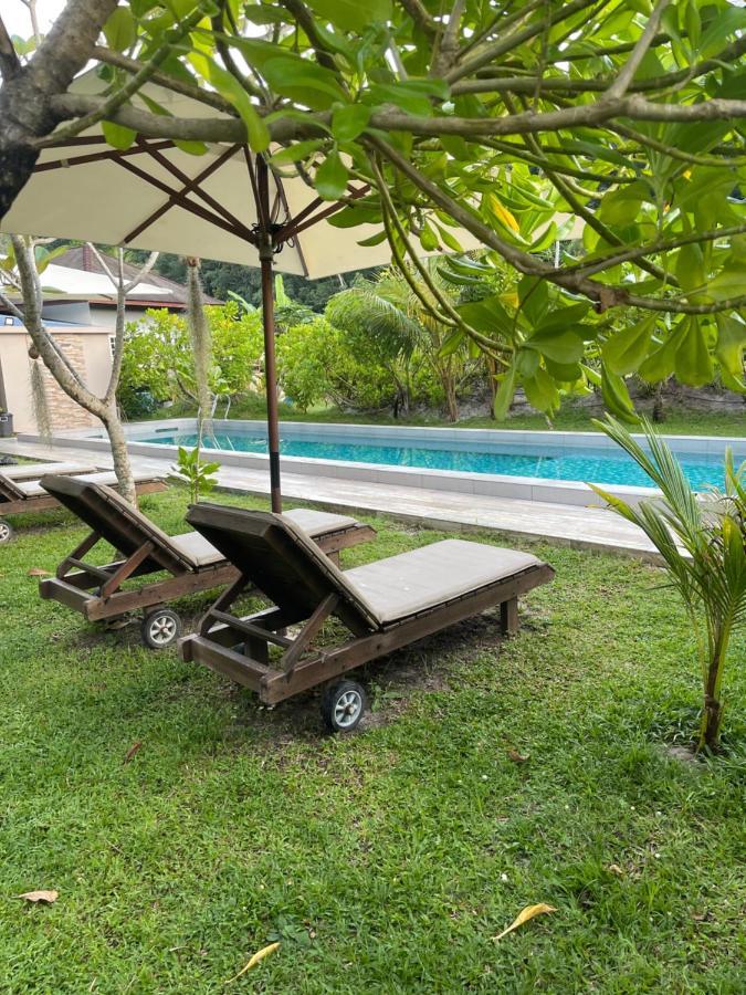 The Temak Villa Pantai Cenang  Exterior photo