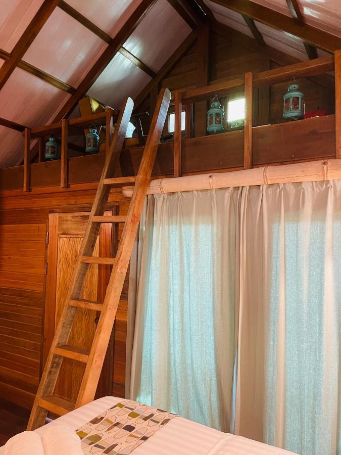 The Temak Villa Pantai Cenang  Exterior photo